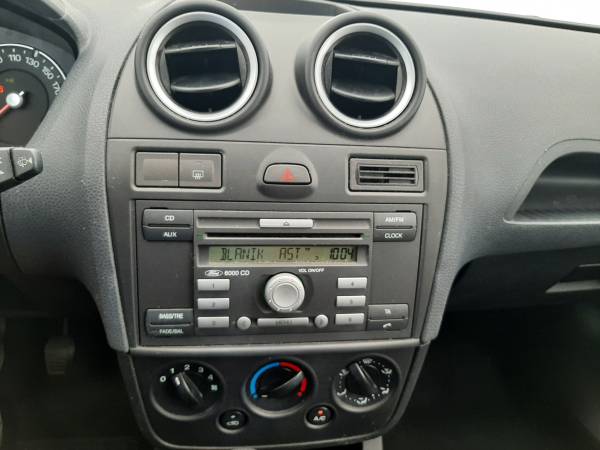 Ford Fiesta 1.3 TROTINA Auto - autobazar