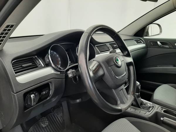 Škoda Superb 2.0 TDi TROTINA Auto - autobazar